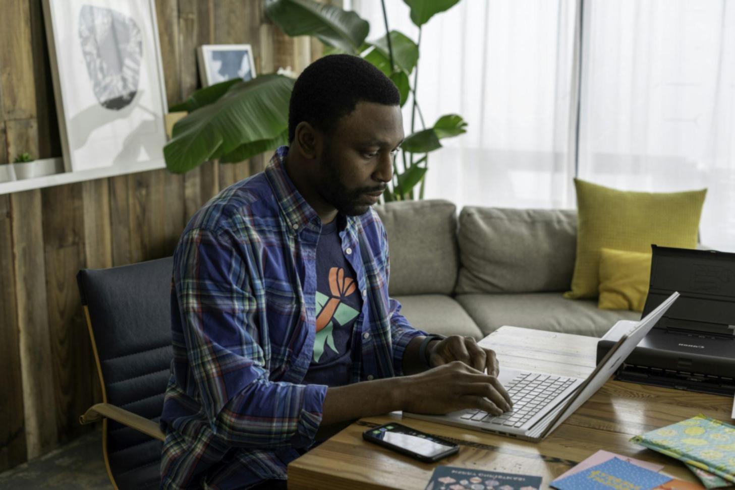 Sorgfältige Analyse und Prüfung steuerrelevanter Unterlagen